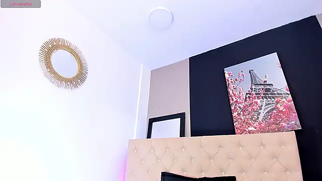 Shanelle   online show from February 26, 2:36 pm