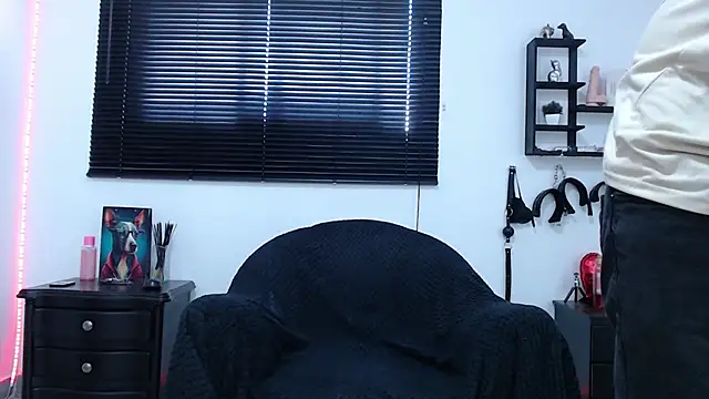 KinkyAllisonSub online show from February 12, 3:16 pm