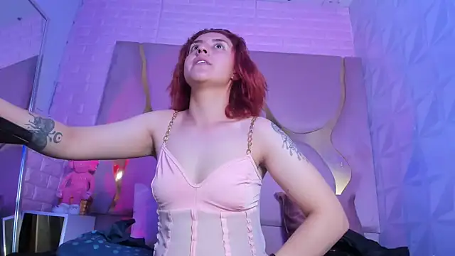 Snapshot of AngelaLinaresx69 chatting on March 6, 7:10 pm AngelaLinaresx69 online show from March 6, 7:10 pm