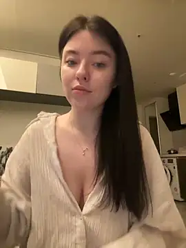 Angela Fosterr online show from May 10, 5:51 pm