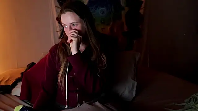 Snapshot of xxpixeyxx chatting on March 16, 12:22 pm xxpixeyxx online show from March 16, 12:22 pm