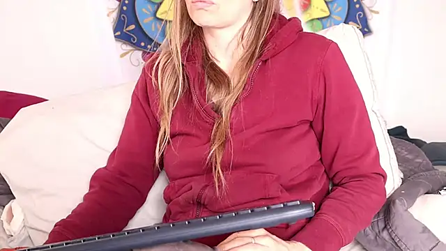 Snapshot of xxpixeyxx chatting on March 19, 1:51 pm xxpixeyxx online show from March 19, 1:51 pm