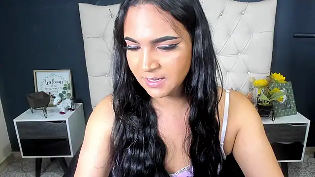 Snapshot of Andrys_ chatting on February 17, 7:31 pm Andrys online show from February 17, 7:31 pm