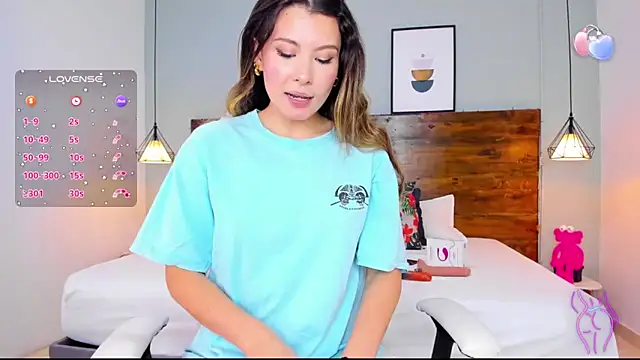 amara falcon online show from January 17, 2:07 pm