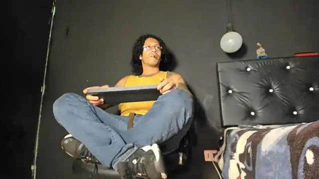 FuckHardlove online show from June 20, 4:26 am