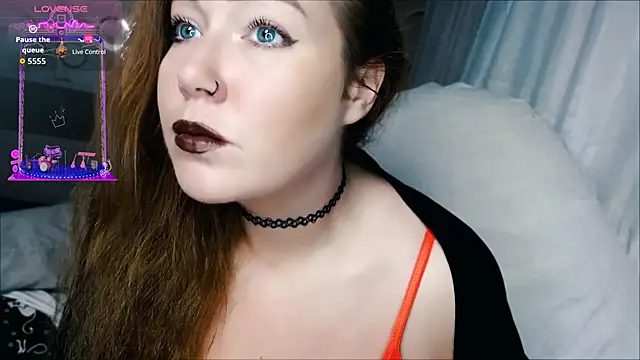 Snapshot of tia_meow chatting on November 26, 1:28 am tia meow online show from November 26, 1:28 am