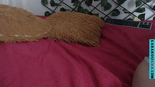 Latina BigBoobs online show from March 14, 10:27 pm