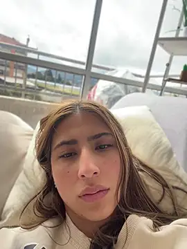 Ameellie online show from July 26, 2:46 pm