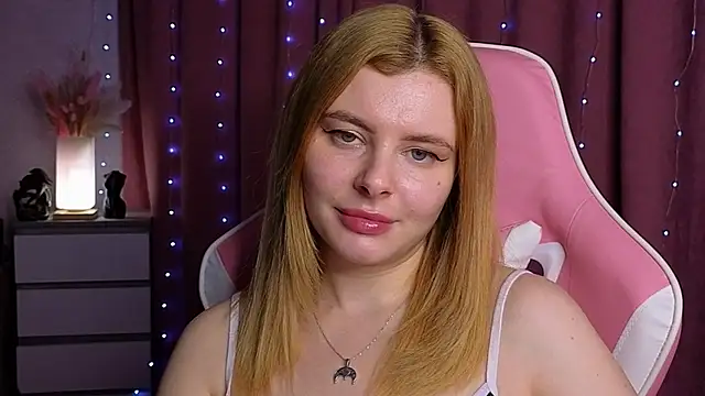 Snapshot of Day-off chatting on November 21, 4:11 am Day-off online show from November 21, 4:11 am