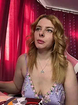 Snapshot of Day-off chatting on November 22, 6:12 am Day-off online show from November 22, 6:12 am