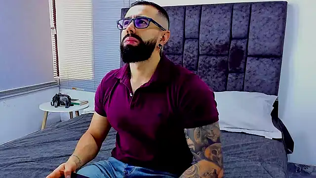 Zack Froone online show from December 5, 3:06 pm