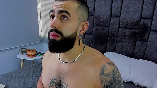 Zack Froone online show from February 18, 7:52 pm