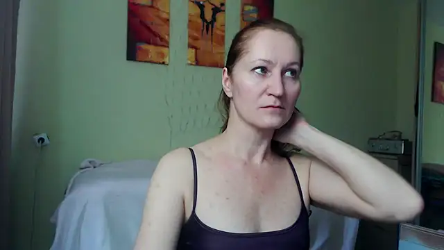 AmellyGrand online show from December 17, 9:50 am