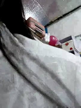 I AM NOT A SLUT online show from February 19, 9:39 am