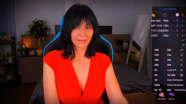 Snapshot of _Kelly__ chatting on November 17, 12:55 pm Kelly online show from November 17, 12:55 pm