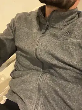 Snapshot of athenphysics chatting on December 13, 3:43 pm athenphysics online show from December 13, 3:43 pm