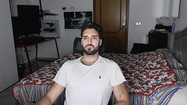 Snapshot of Alexox02 chatting on November 3, 9:59 pm Alexox02 online show from November 3, 9:59 pm