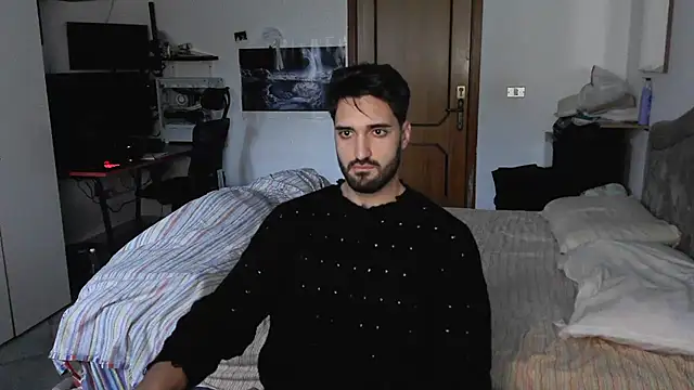 Snapshot of Alexox02 chatting on November 25, 11:10 am Alexox02 online show from November 25, 11:10 am