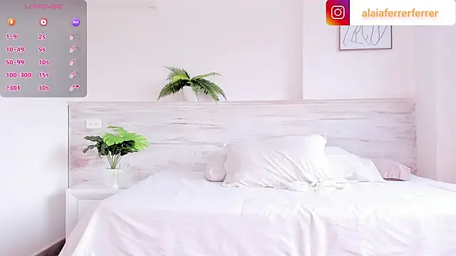 Snapshot of Alaia_Ferrer_ chatting on February 12, 8:29 pm Alaia Ferrer online show from February 12, 8:29 pm