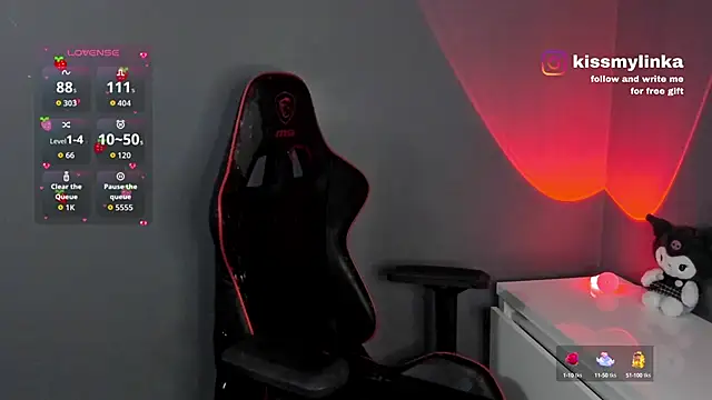 Snapshot of ohlin_hub chatting on September 10, 9:37 pm ohlin hub online show from September 10, 9:37 pm