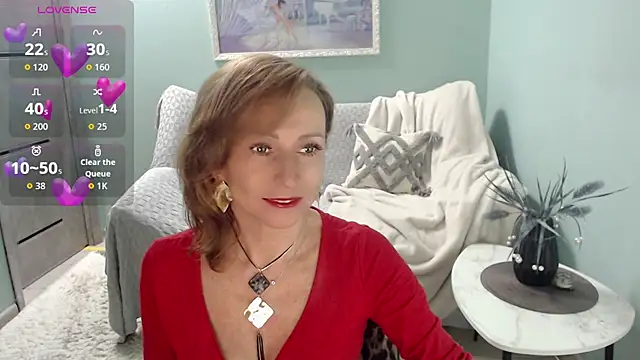 HornyMilf 777 online show from October 19, 6:36 am