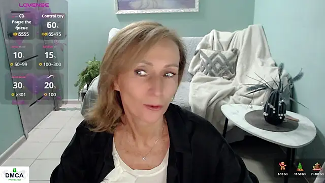 Snapshot of HornyMilf_777 chatting on May 28, 7:16 am HornyMilf 777 online show from May 28, 7:16 am