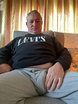 Russirayu online show from January 11, 9:25 am