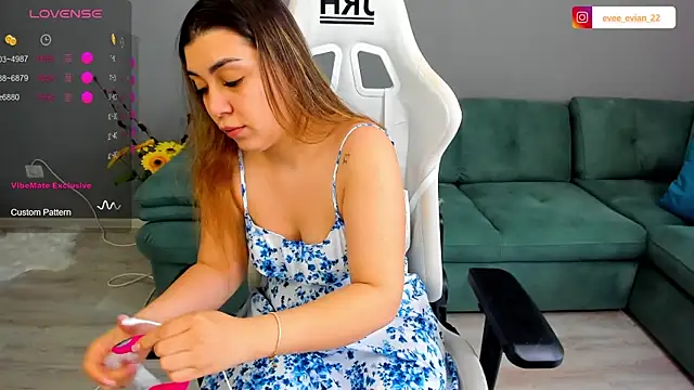 EveEvian online show from June 19, 11:14 am