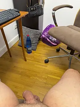 EveEvian online show from July 28, 6:42 pm
