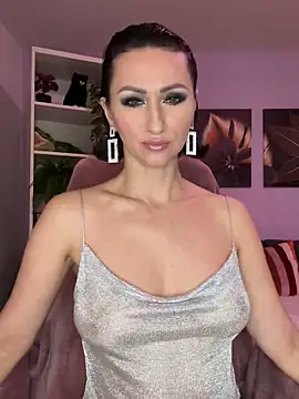 KatyEvanss online show from February 1, 7:13 pm