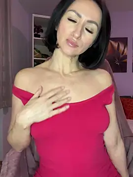 Snapshot of KatyEvanss chatting on February 25, 7:47 pm KatyEvanss online show from February 25, 7:47 pm