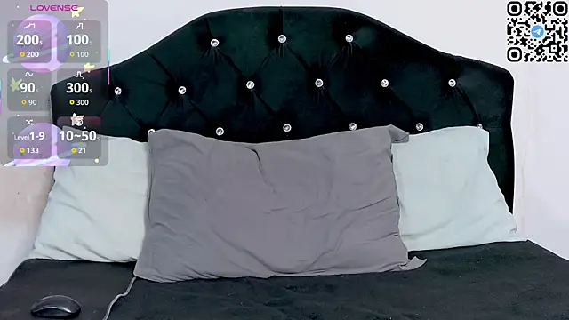 nonawhitemm online show from October 17, 10:56 pm