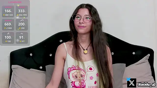 nonawhitemm online show from May 11, 4:04 pm