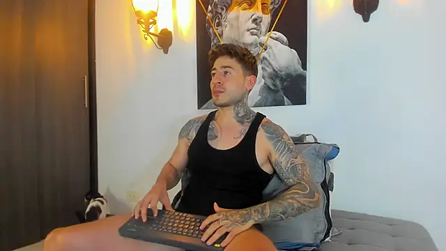 ChrisMiller69 online show from December 19, 12:13 am