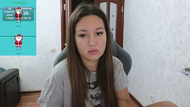 Snapshot of Nelly_Fischer chatting on December 11, 12:02 am Nelly Fischer online show from December 11, 12:02 am