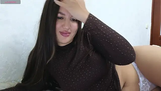 Snapshot of Nelly_Fischer chatting on February 8, 9:04 pm Nelly Fischer online show from February 8, 9:04 pm