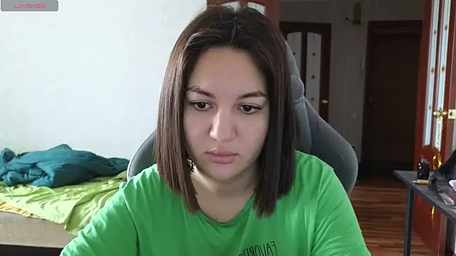 Snapshot of Nelly_Fischer chatting on March 17, 7:24 am Nelly Fischer online show from March 17, 7:24 am