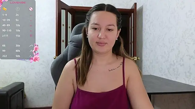 Nelly Fischer online show from April 21, 6:34 pm