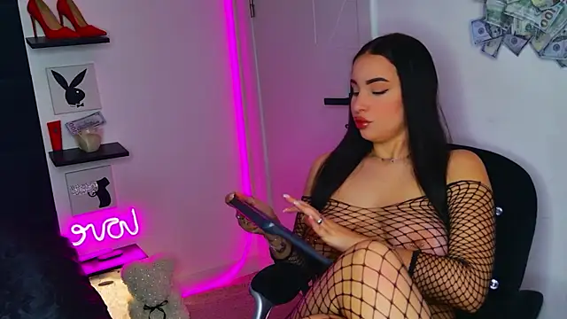 MissAmeliaa online show from April 29, 11:36 am