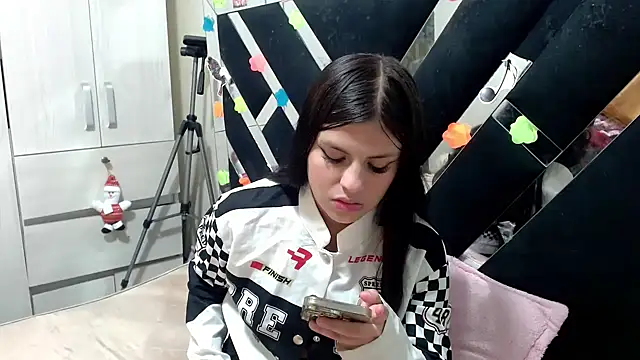 katery wok11 online show from April 26, 3:48 am