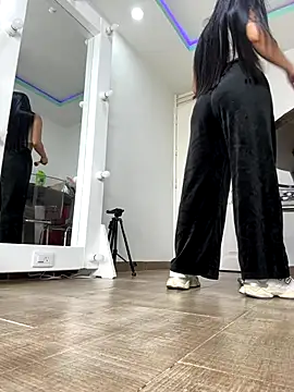 Lexa queen online show from December 5, 7:43 pm