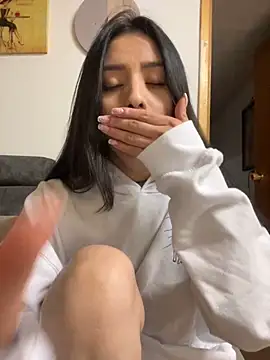 Snapshot of ananya_sex1 chatting on December 15, 10:07 am ananya sex1 online show from December 15, 10:07 am