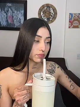 Snapshot of ananya_sex1 chatting on July 15, 6:40 am ananya sex1 online show from July 15, 6:40 am