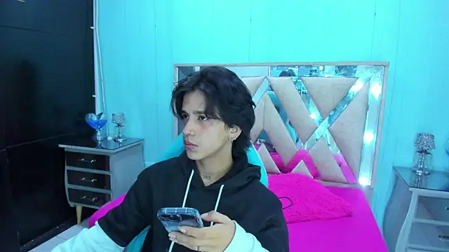 alex 477 online show from February 16, 11:39 am