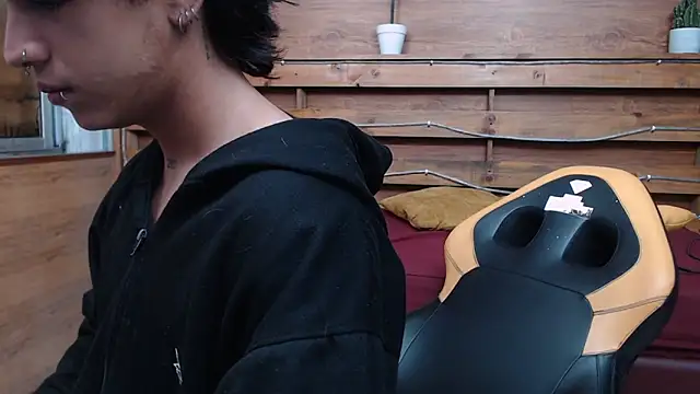 alex 477 online show from February 21, 11:33 am