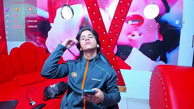 alex 477 online show from March 13, 11:39 am