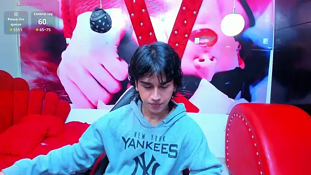 alex 477 online show from June 5, 11:38 am