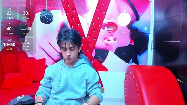 alex 477 online show from July 10, 11:35 am