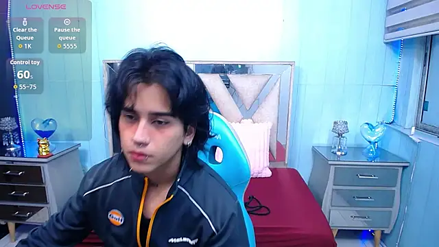 alex 477 online show from July 27, 11:39 am