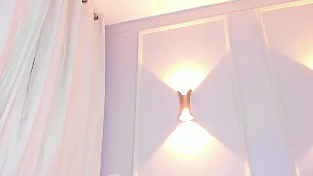 Lia walton online show from January 16, 12:09 pm